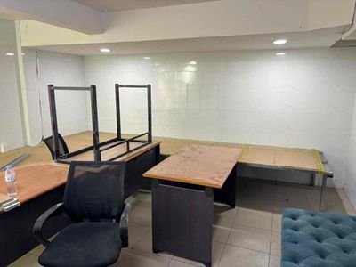 cho thuê hầm làm văn phòng , nail