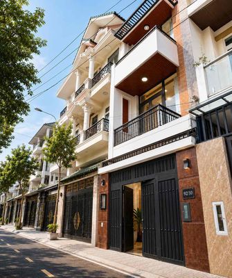 NHÀ CHO THUÊ FULL NỘI THẤT GẦN NGÃ TƯ BÌNH THÁI