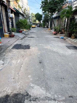 bán nhà , đường Phạm Văn Bạch ,P15 Tân Bình hẻm ô tô , 49M2 giá :4.5Tỷ