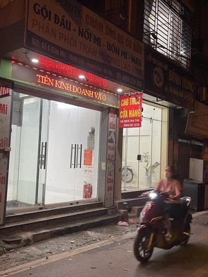 Cho thuê nhà mặt phố kinh doanh và ở 