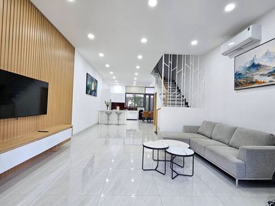 CHO THUÊ NHÀ 3 PHÒNG NGỦ FULL NỘI THẤT KHU ĐÔ THỊ MỸ GIA