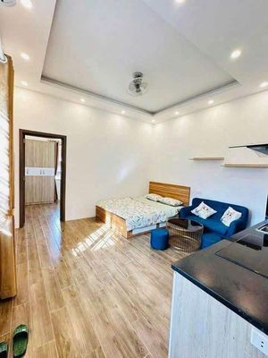 Cho thuê căn hộ khép kín phố ngô gia tự