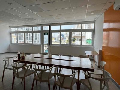 Chính Chủ Cho Thuê Toà Nhà CHDV Q.PN Cải Tạo 38pn Giá 162tr LH Em Ạ.