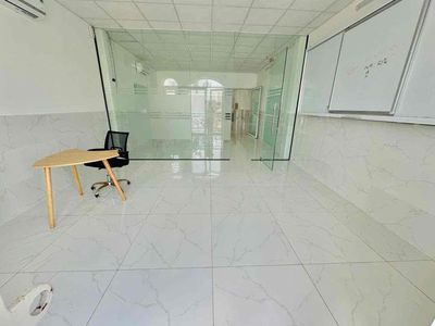 Mặt Bằng Kinh Doanh Tại Bành Văn Trân Quận Tân Bình 120m2 Lối đi Riêng