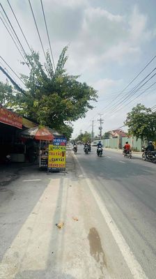 cho thuê nhà và kho, ngay ngã tư TL2 vs Hồ Văn Tắng, 13tr/tháng.