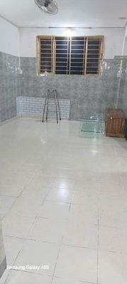 CHO THUÊ CĂN HỘ TẦNG LỬNG CHUNG CƯ  SƠN KỲ ( thang bộ )