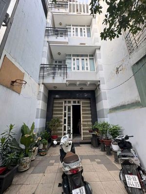 CHO THUÊ NHÀ 4.2X30M ĐÚC 3 LẦU ,  NHÀ MẶT TIỀN RỘNG RÃI