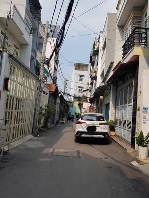 Cho thuê nhà mới - Công viên Phần mềm Quang Trung