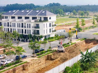 Bán biệt thự khu Compound khép kín tại Phú Mỹ. TT giãn 32 tháng