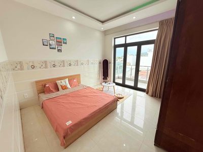 Cho thuê CHDV full nội thất Sale dịp lễ