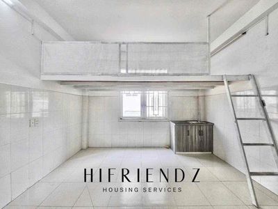 Duplex cửa sổ trời free xe gần Đại Học Văn Hiến - Đầm Sen - Giáp Q10