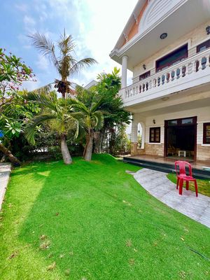 Cho Thuê Biệt Thự DT 600m2 1Trệt 2Lầu 5Pn 4Wc Có Hồ Bơi Sân tenic