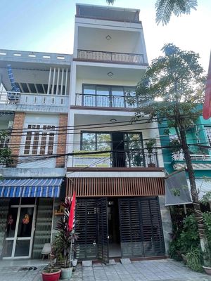 🔥 CHO THUÊ NHÀ 4 TẦNG ĐẸP –NGUYỄN TƯ GIẢN - CẠNH CĂN HỘ PANOMA 🔥