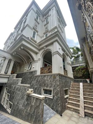 CHO THUÊ BIỆT THỰ View Sông 
( Khu Trung Sơn Q8 ) sát Khu HimLam Q7