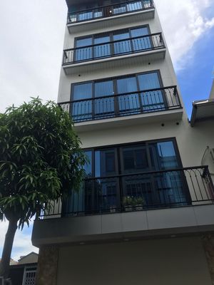 Cho thuê nhà mới tinh Liền Kề Linh Đàm:90m2, 5 tầng, 25tr, thang máy