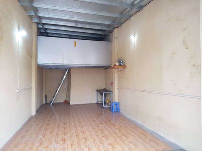 Nhà mặt đường 5 ngay ngã tư Như Quỳnh