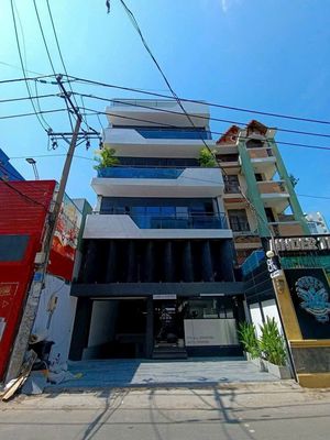 TÒA NHÀ CHO THUÊ ĐƯỜNG CỘNG HÒA. 8X20M. HẦM - 5 TẦNG. PCCC ĐẦY ĐỦ
