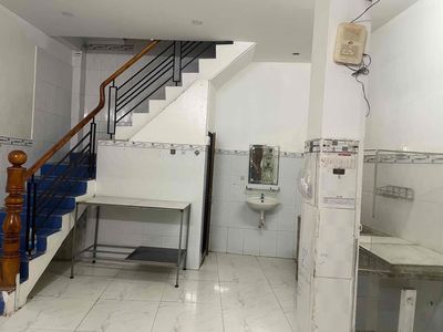 Cho thuê nhà trong hẻm -3 phòng ngủ