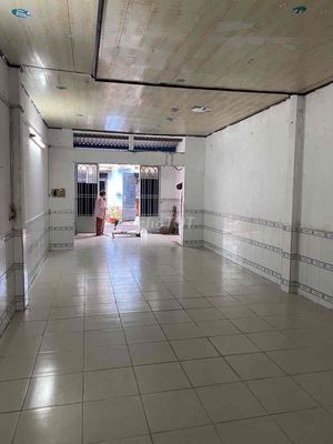 Quá Rẽ Hẻm 7M nhựa Ngay Gò Dầu. 4x20m Trống suốt Lững.