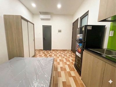 Cho thuê căn hộ dịch vụ - Full nội thất - Máy giặt riêng .