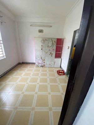 Cho thuê nguyên căn mặt 175 Tô Hiến Thành P. Hoà Hưng Tphcm