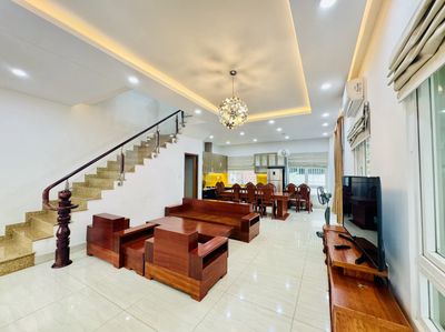 BT MELOSA KHANG ĐIỀN FULL - 8X18M - 4PN 4WC - 3 TẦNG - SÂN Ô TÔ RIÊNG
