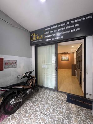 mặt bằng 28m2  không kinh doanh ăn uống tại chỗ