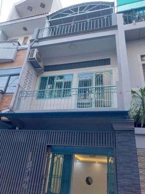 Nhà Mới, HXH - 4x15m, trệt 1 lầu sân thượng