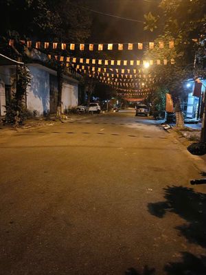 Bán nhà nguyên căn