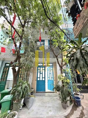 Nhà 2 Lầu 3 Phòng Gần Trần Não Giá 18 Triệu