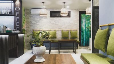 Mặt bằng kinh doanh đường Hải Phòng, có sẵn nội thất