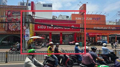 Cho thuê mặt tiền đường nguyễn thị thập gần siêu thị lotte mart Q7