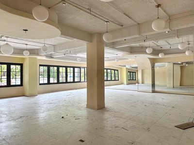 Cho thuê mặt bằng lầu 1 250m2 sàn