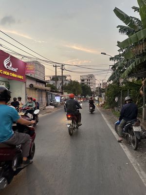 Cho thuê siêu 2 mặt tiền ngay đường Hoàng Diệu 2 thủ Đức