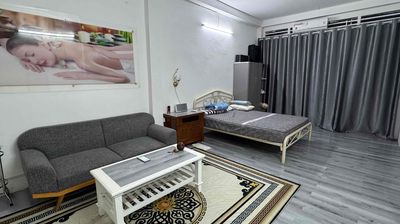 Nhà ở dư một phòng rộng 30m2 cần cho thuê lại (MT ngay ngã 4 Phú Nhuân