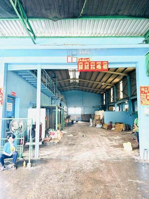 Kho Xưởng + văn phòng - sân bãi  900m2