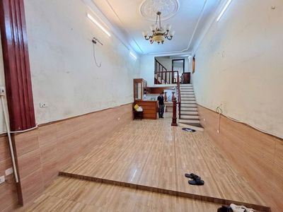 Cho thuê nhà riêng Ngõ Gốc Đề, Minh Khai 40m2*4 tầng