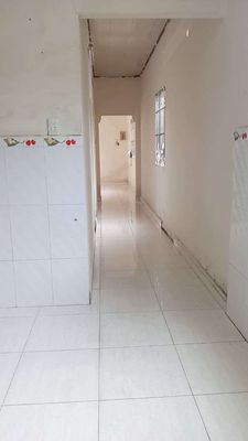 Nhà nguyên căn rộng rãi 90m, 2pn gần Lò Lu, Lã Xuân Oai 
