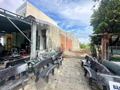 Cho thuê lô đất 150m2 mặt tiền đường 15m sầm uất Mai Đăng Chơn, NH Sơn