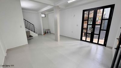 nha cho thue lô góc 2 mặc tiền