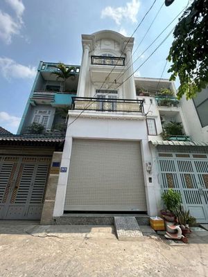 Cho thuê nhà 4 tầng 4PN 5WC / ngắn Lê Thị Riêng,Thới An 12,5 tr/tháng