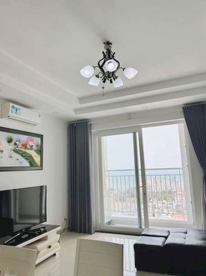 Cho thuê căn hộ chung cư Melody Vũng Tàu 1pn view biển tầng cao full