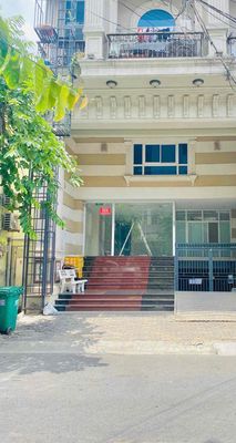 CHO THUÊ - MBKD LỐI ĐI RIÊNG BIỆT MẶT TIỀN ĐƯỜNG SỐ Q7