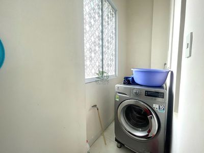 CHO THUÊ NHÀ NGUYÊN CĂN 4 TẦNG MẶT TIỀN NAM NHA TRANG GIÁ 10 TRIỆU