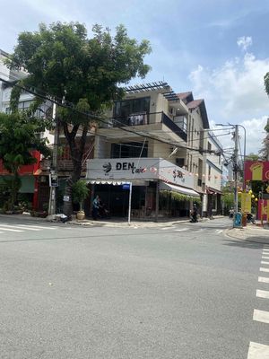 Góc 2 mặt tiền đường 65 cách Nguyễn thị Thập 50m
