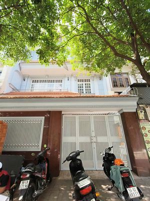 CHO THUÊ  BIỆT THỰ  KHU PHAN XÍCH LONG -  BÌNH THẠNH - NHÀ 4 LẦU ST