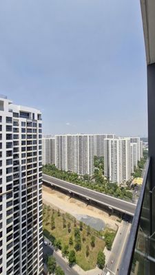 Cho thuê căn 2PN GH nhà trống 6 triệu gần vincome