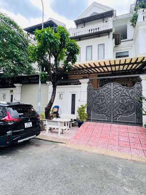 Cho thuê Biệt Thự Hà Huy Giáp, Thạnh Xuân, Quận 12.