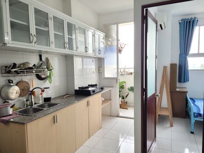 Cho thuê căn 1 PN - Chung cư Lotus ngay cầu vượt sóng thần