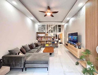 C.thuê nhà Nguyễn Văn Nghi- Ngay ĐH Công Nghiệp